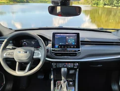 Jeep Compass se reorganiza e mantém disputa direta no segmento de SUVs médios - Sérgio Dias (8).jpeg 