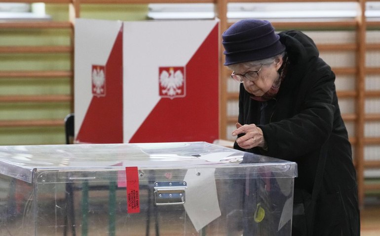 Com eleições na Polônia, Varsóvia pode mudar sua posição em relação à crise ucraniana?