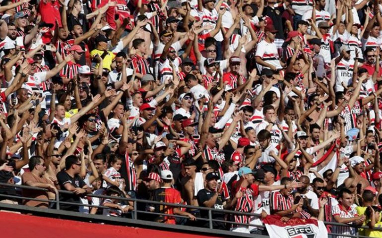 Corinthians segura o São Paulo no Morumbi e agora decide o título em casa