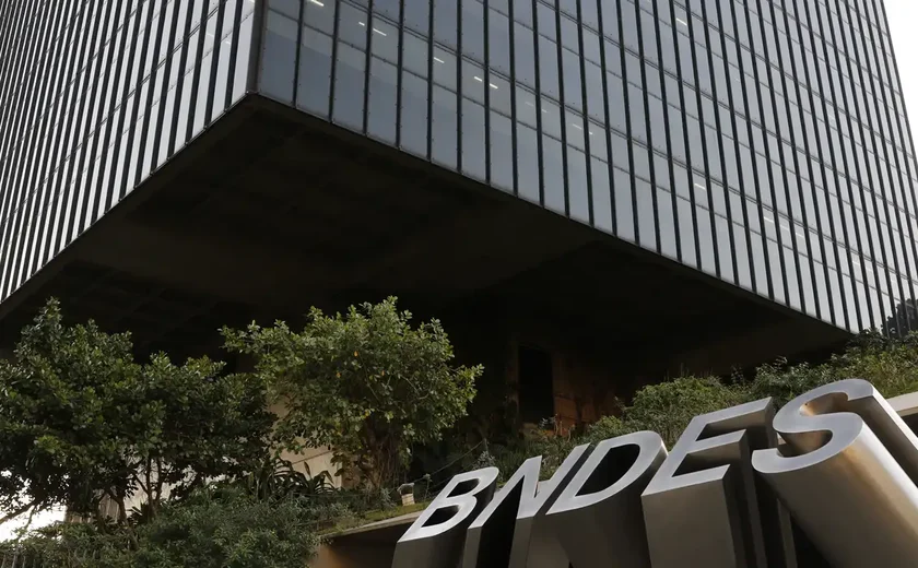 BNDES lança serviço que agiliza crédito a micro e pequenas empresas