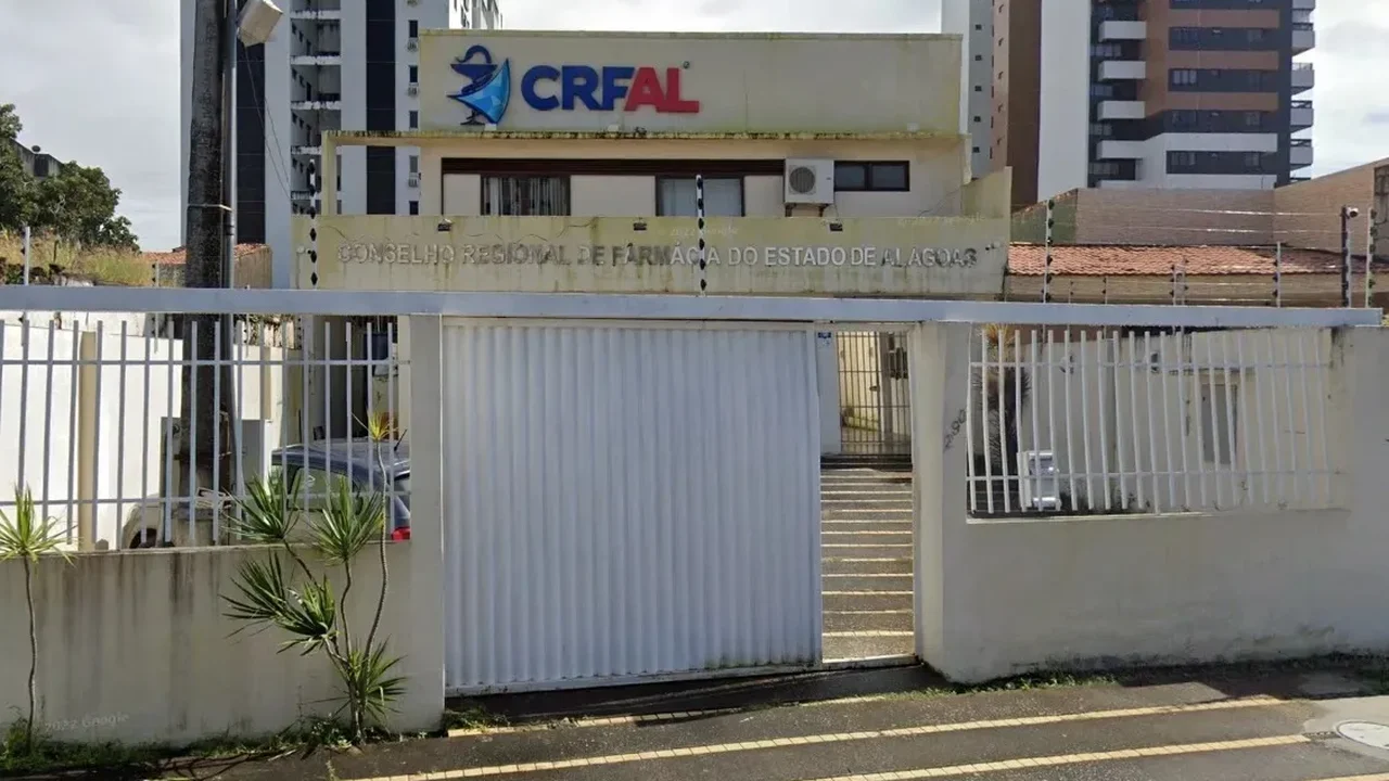 ‘Briga’ política interfere em decisões no Conselho Regional de Farmácia de Alagoas