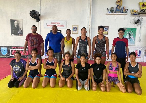 Alunos de AL disputam jogos escolares mundiais