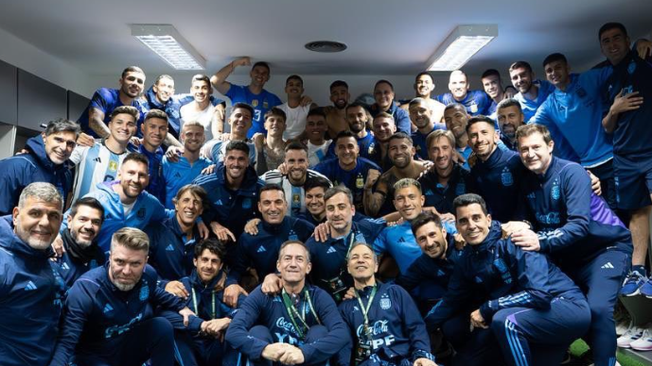Imprensa argentina aponta desgaste interno após Scaloni sugerir fim de ciclo na seleção
