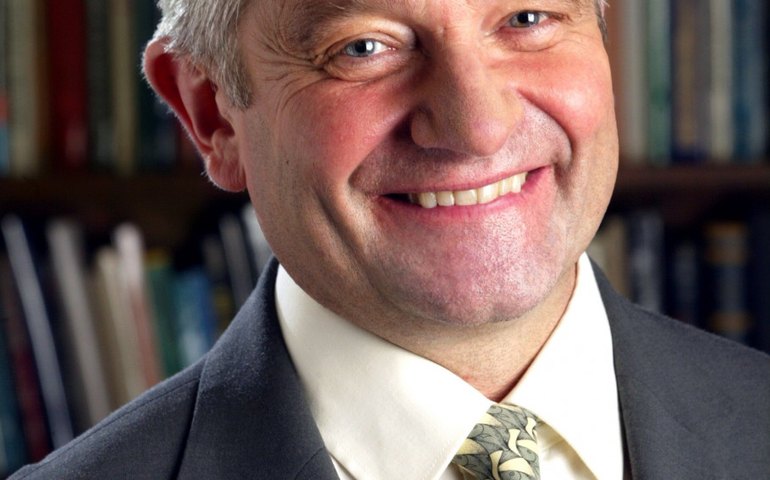 Livro de Paul Nurse, geneticista e Prêmio Nobel, traduz a Biologia em 5 passos