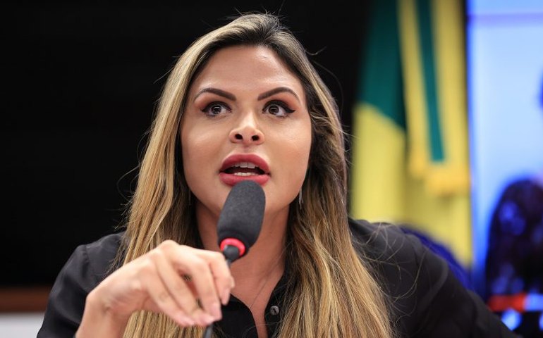 Comissão aprova projeto que obriga provedores a prevenir divulgação não autorizada de conteúdo íntimo