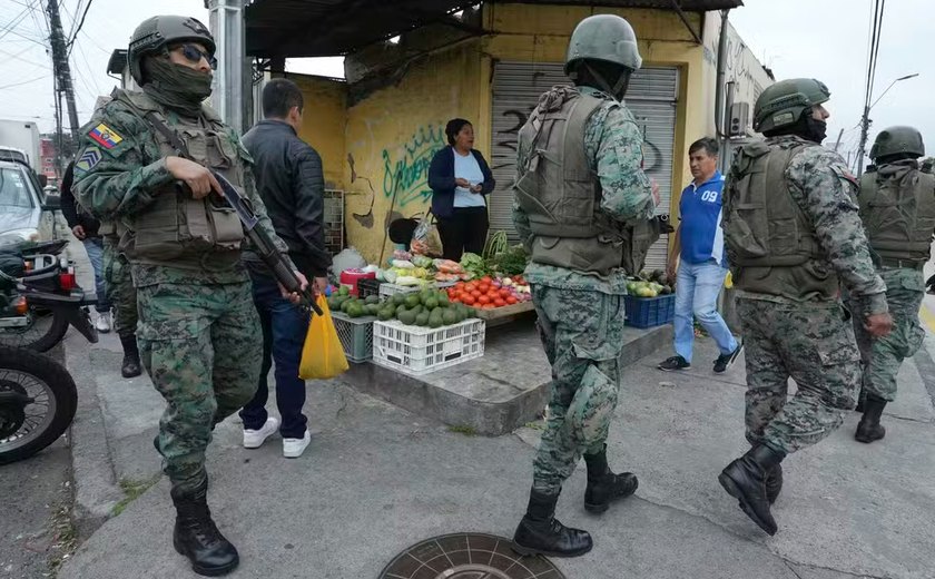 Países vizinhos oferecem ajuda ao Equador em guerra contra gangues; conflito armado interno já deixou 12 mortos e 329 detidos