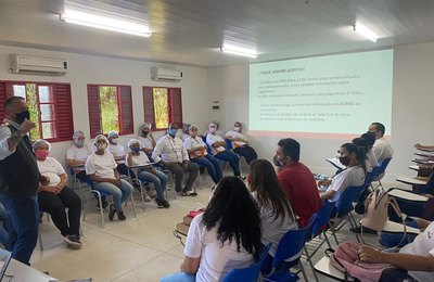 Procon Maceió faz palestras sobre direitos dos consumidores