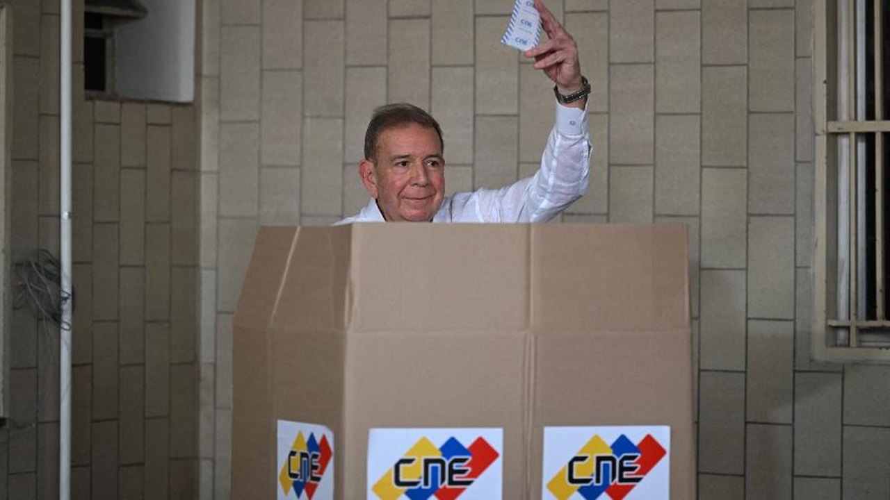 Oposição da Venezuela nega que Edmundo tenha se autoproclamado presidente do país em carta