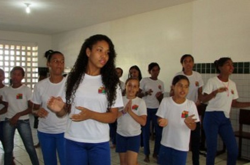 Pastoril resgata magia dos folguedos natalinos, no Lar São Domingos
