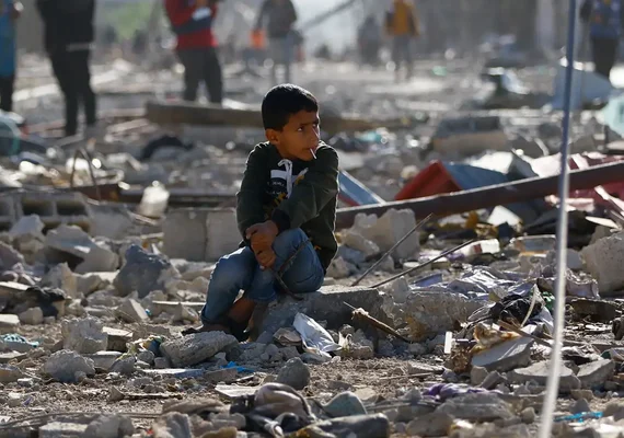 Acordo Israel-Hamas: Ajuda humanitária começa a entrar em Gaza após início do cessar-fogo temporário