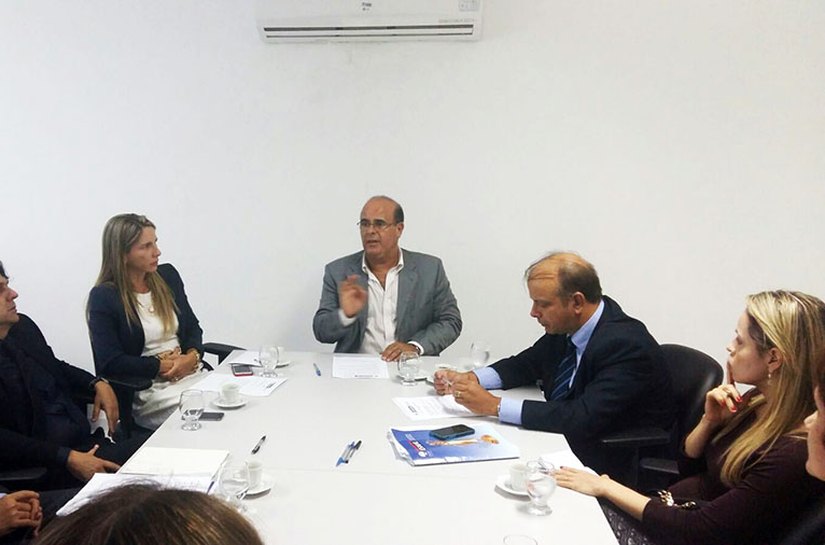 Diretoria da Esmal discute planejamento de atividades para 2016