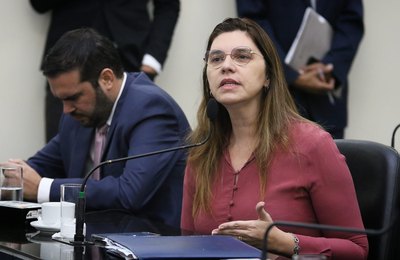 Deputada volta a alertar sobre uso de recursos públicos de fundos específicos para outras finalidades