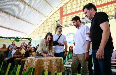 Governo de Alagoas leva R$ 9 milhões em investimentos para o município de Olivença