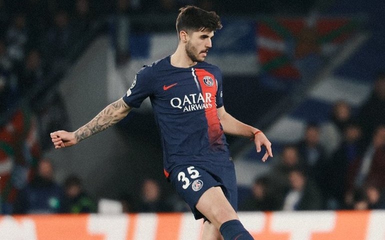 Paris Saint-Germain bate Nice, com gol de Beraldo, e se garante na semifinal da Copa da França