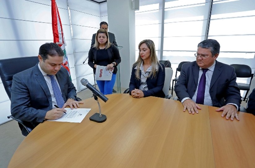 Delegada Luci Mônica assume como secretária-adjunta da SSP de Alagoas