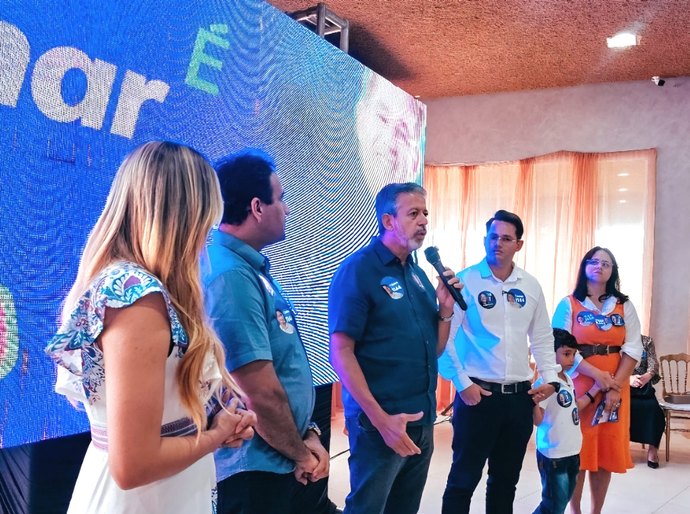 Arthur Lira recebe o carinho de mulheres líderes da Assembleia de Deus e afirma que pauta feminina estará entre suas prioridades no Senado