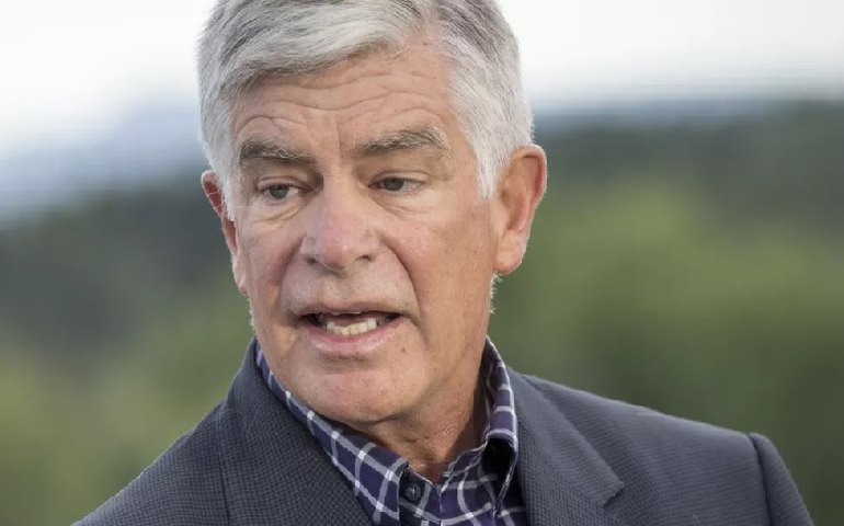 Dirigente do Fed prevê expansão modesta do PIB dos EUA, mas sem recessão