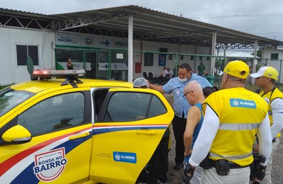 Ronda no Bairro faz atendimentos de assistência social e saúde em Maceió