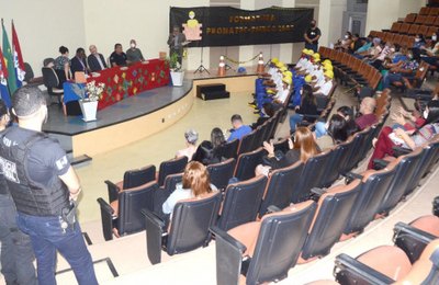 Reeducandos do Baldomero Cavalcante concluem o curso de Pedreiro de Alvenaria 