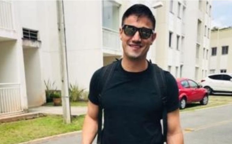 Ronaldo Cavaliere, representante comercial que morava em Maceió, está entre as vítimas