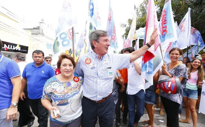 Sertão de Alagoas ganha comitê de Fernando Collor e Renilde Bulhões