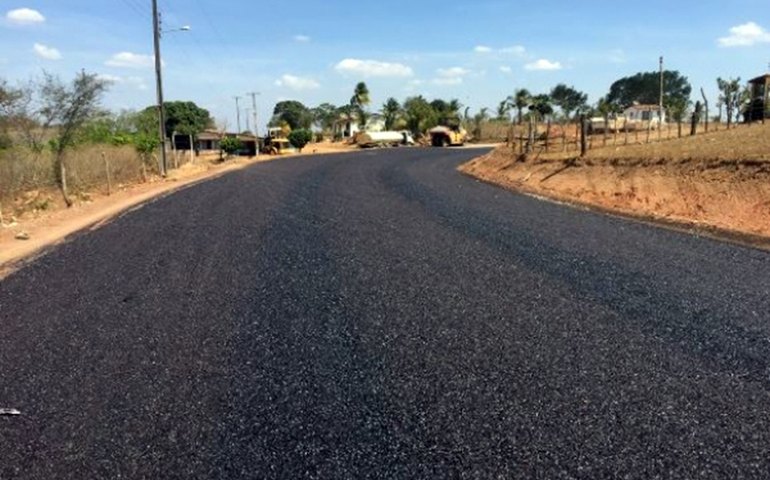 Obra da rodovia que liga Olho D’Água Grande à BR-101 está 50% concluída