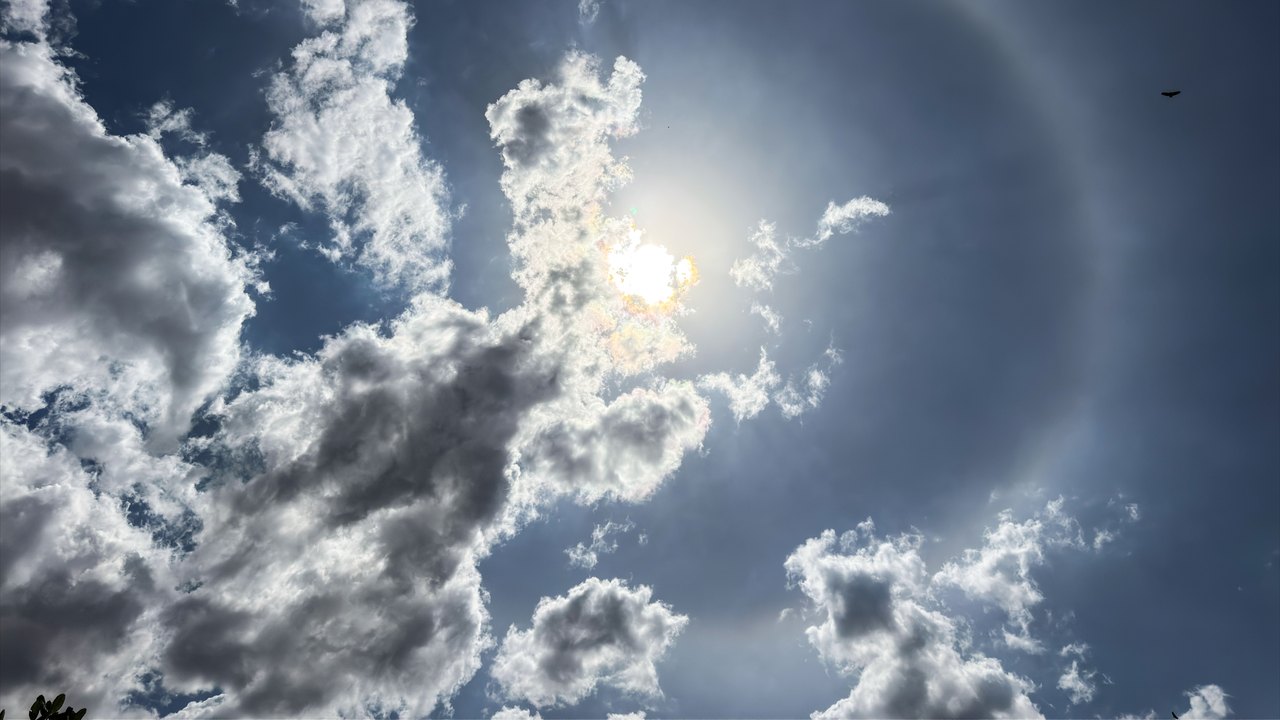 Beleza nos céus: halo solar não indica chuva, esclarece especialista