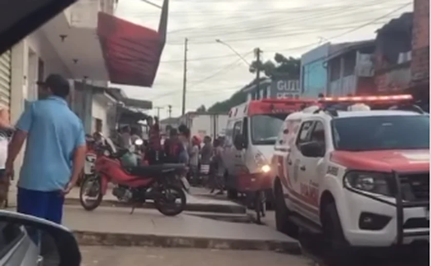 Uma pessoa morta e duas feridas em atentado a tiros no bairro Clima Bom