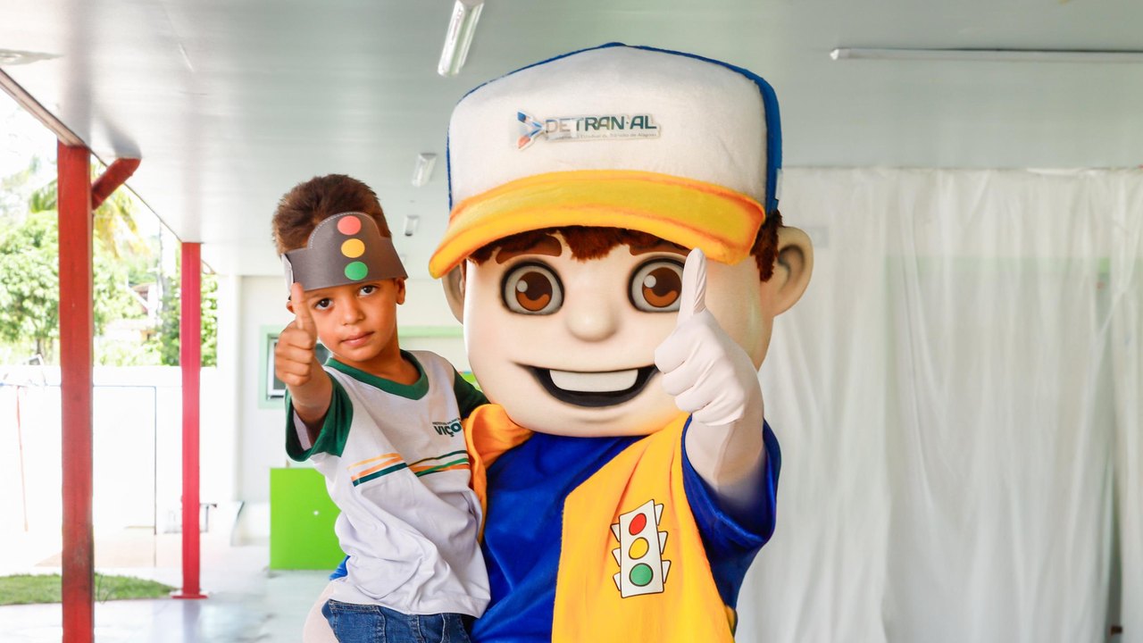Detran na Escola realiza ações educativas em 70 municípios durante a Semana Nacional de Trânsito