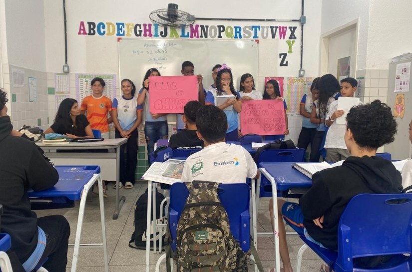 Eleição de grêmios escolares mobiliza estudantes da rede municipal de Maceió