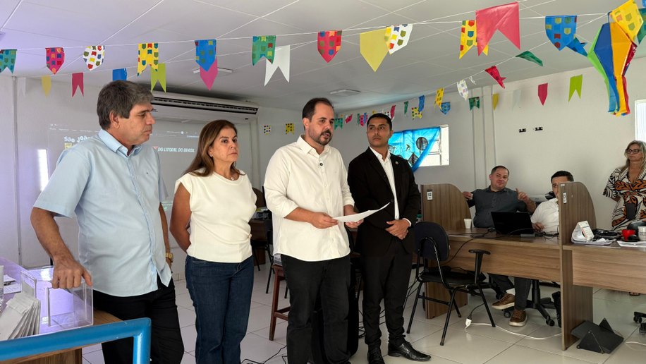 Vereador David Empregos acompanha sorteio que contemplou mais de 1.000 ambulantes para o São João Massayó 2025