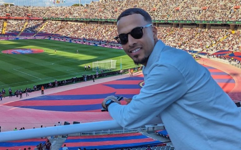 Ex-Manchester United revela que está com câncer pela 3ª vez e diz que doença 'se espalhou para pulmões'