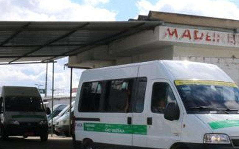 Collor repudia atitude de Rodrigo Cunha em tentar impedir distribuição de cestas básicas pelo governo