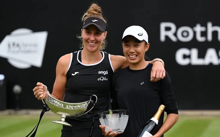 Bia Haddad e Zhang desistem da disputa por duplas em Tóquio; Stefani é eliminada