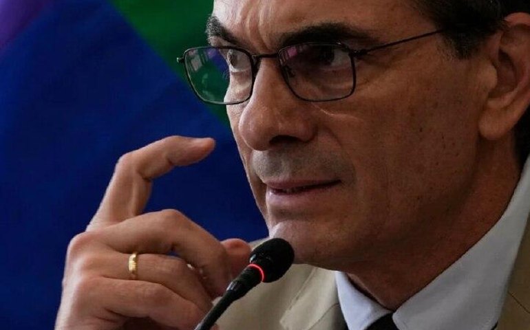 Presidente da Bolívia anuncia extensa agenda internacional para 'romper isolamento diplomático'