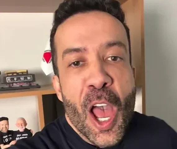 “Caiu a censura”: Janones comemora decisão que libera canal Exército do Lula