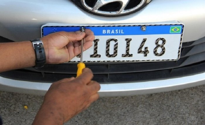 Reutilização da placa de forma indevida pode causar problemas ao proprietário