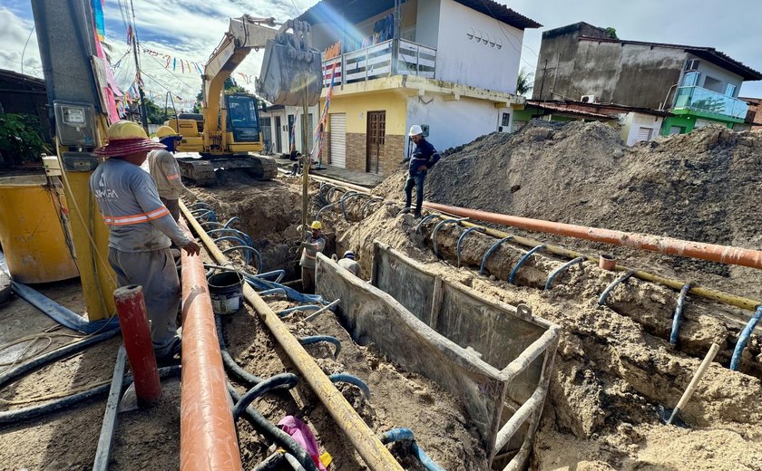 Obras de abastecimento de água e esgotamento sanitário avançam em Porto de Pedras e Milagres