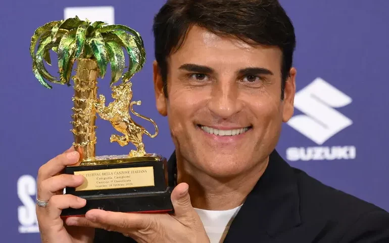 Após Sanremo, Sal da Vinci busca triunfar em Eurovision