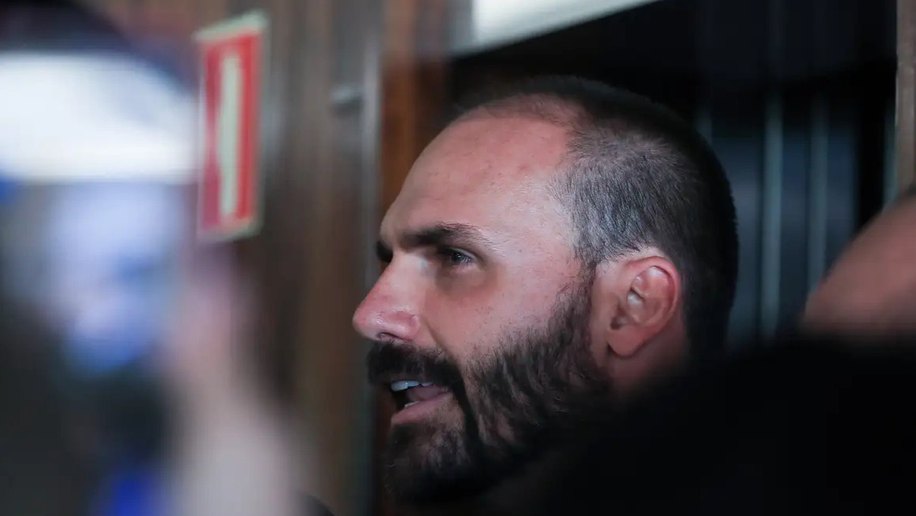 STF decide se Eduardo Bolsonaro será condenado no processo do tarifaço