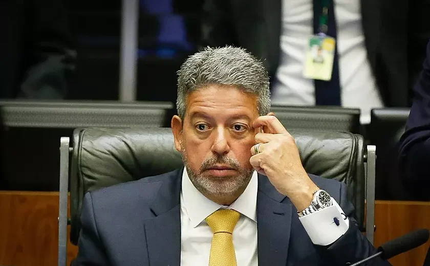 Lira diz que anistia do 8/1 não pode ser 'disputa política' e anuncia comissão especial
