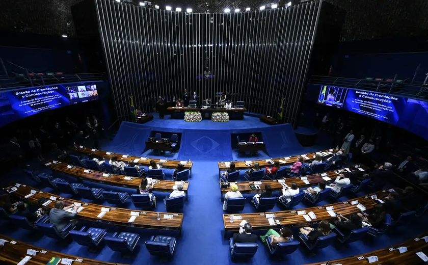 Senado inicia votação para o PLP fiscal no plenário texto tem 6 destaques