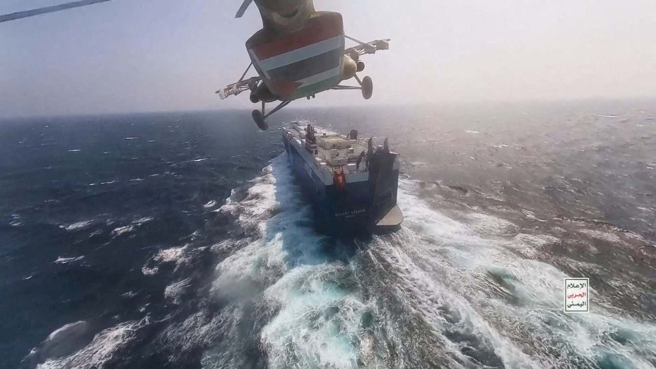 Houthis atacam navio da Arábia Saudita no Golfo de Áden e ameaçam embarcações sauditas