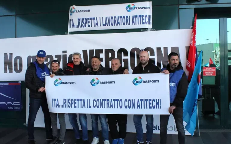 Itália tem cerca de 300 voos cancelados devido à greve no setor aéreo