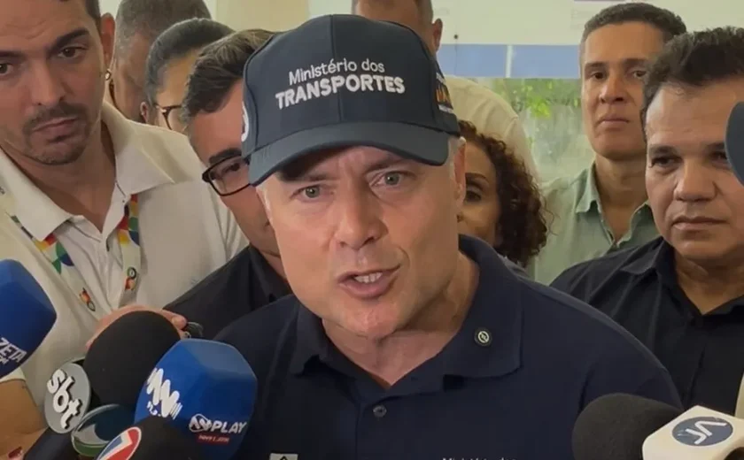 Renan Filho confirma que deixará o Ministério dos Transportes em 2026 para disputar governo de Alagoas