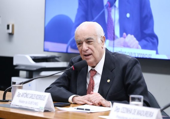 Comissão aprova grupos de acolhimento para pacientes e familiares em unidades do SUS