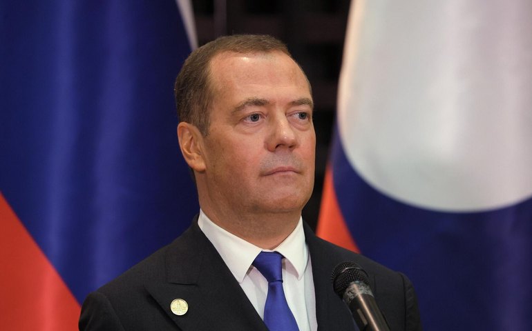 Quase 440 mil se alistaram para servir nas Forças Armadas russas em 2024, diz Medvedev