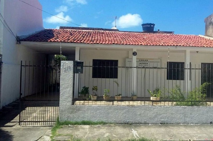 Creas Jatiúca atende a população em novo endereço