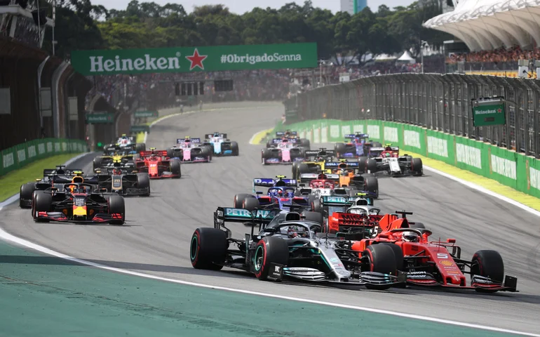 FIA anuncia mudanças na temporada da F-1 com mais testes nas asas e pits obrigatórios em Mônaco