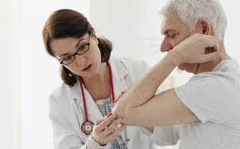 Dia Mundial da Osteoporose alerta para perigo da doença entre homens